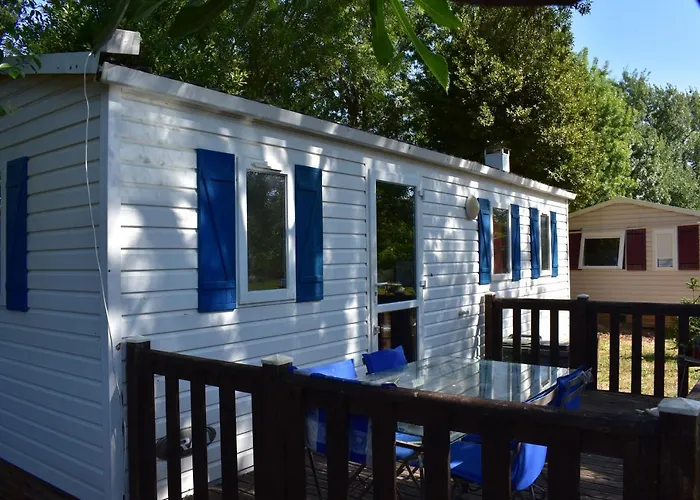 mobil-home sur terrain bucolique